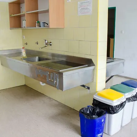 Rozna Dolina Hostel
